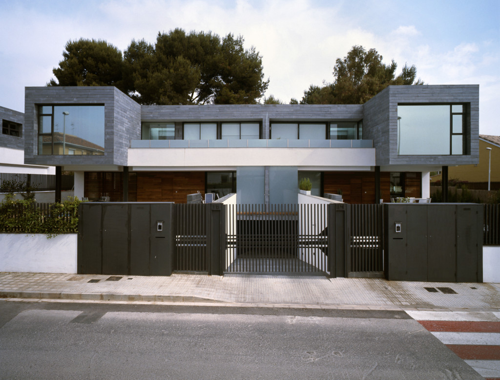 Detached House Aluminum Amazing Detached House With Black Aluminum Fence Also Brick Exterior Pathways Also Two Story Floor Plan With Concrete Brick Wall Veneer House Designs  Contemporary Home Design Demonstrating Neutral Color Palette 
