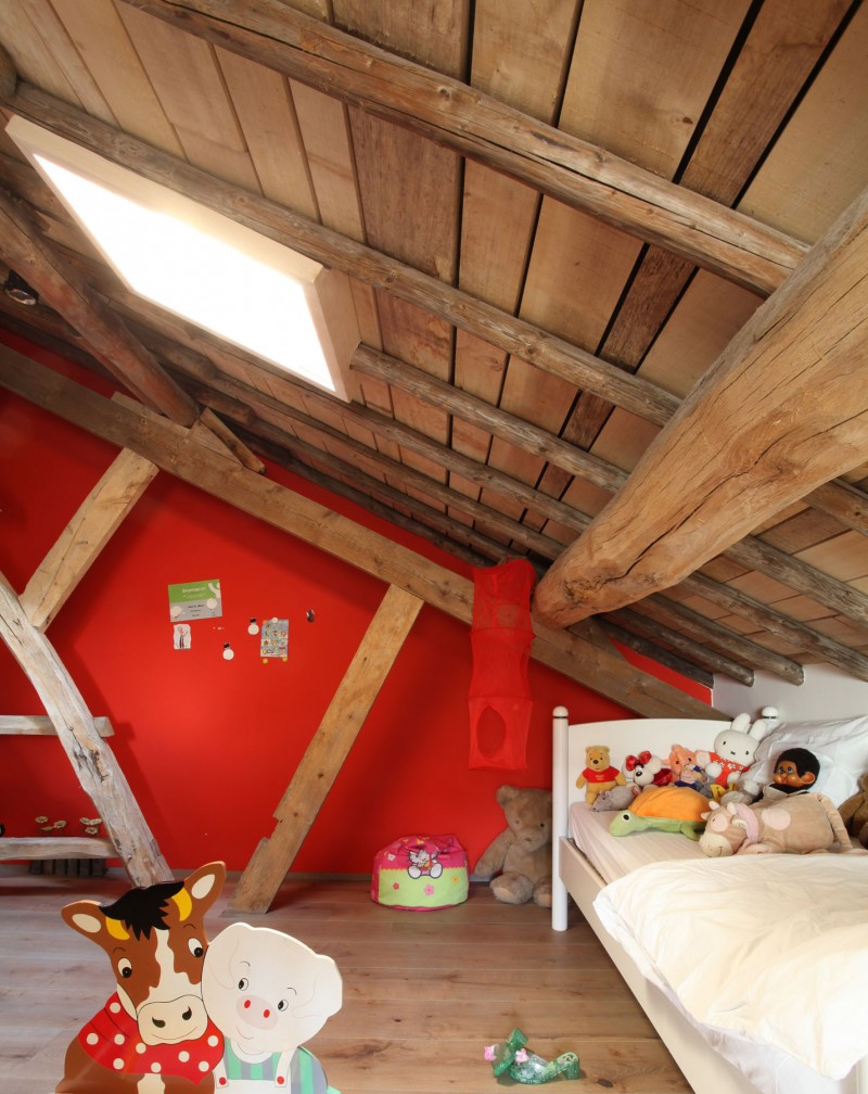 House Dm In Attracting House DM Attic Designed In Light Red Wall Beams And Rams Ceiling Hardwood Floor White Bed And Couch With Some Hues Toys  Architecture  Converted Home Project In Contemporary Style Designs 