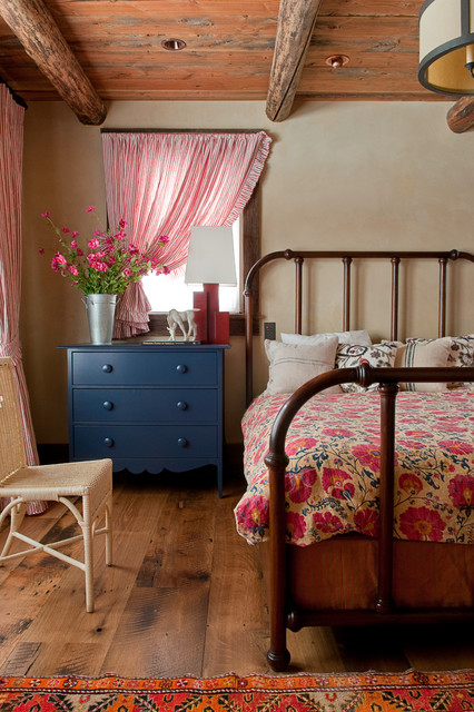 At Classic Metal Blue At Classic Bedroom Near Metal Bedframe Also Floral Bedspread Decoration  Captivating Wood Dresser Showing Modesty Looks 