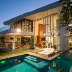 Design Of Luxury Brilliant Design Of The Exquisite Luxury Home 940x613 Showing Delightful Building Construction With Modern Swimming Pool Exterior  Duplex Resort With Minimalist Design For Exterior 