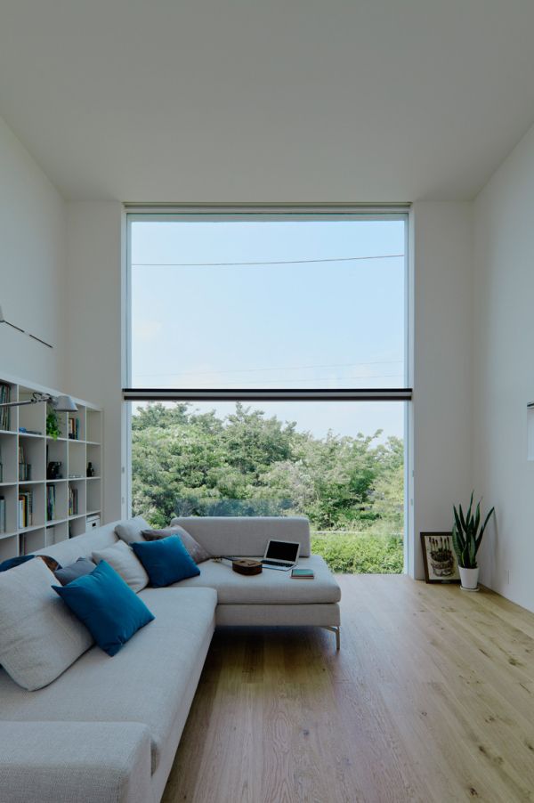 Japan Cube Room Comfortable Japan Cube House Family Room Completing With Grey Sofa Chaise And Fluffy Throw Pillows On Wooden Floor Architecture  Modern Simple House In Ecological Building Construction 