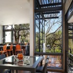 Kitchen And In Fascinating Kitchen And Breakfast Space In Green Lantern House John Grable Architects With Some Brown Stools Architecture Contemporary Family House With Fascinating Kitchen And Glass Walls