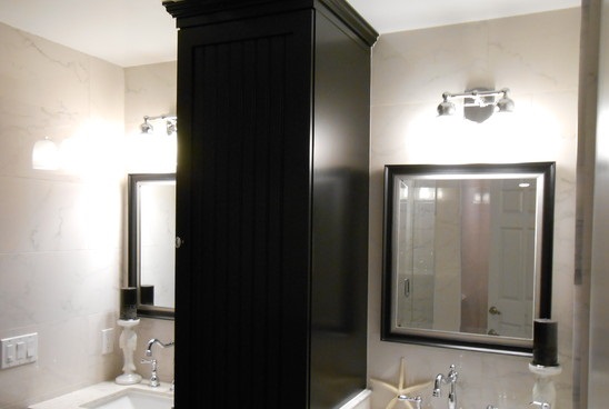 Black And Bathroom Inspiring Black And White Modern Bathroom Of Los Alamitos With Double Vanity Areas For Couple Divided With Black Divider Bathroom  Luxurious Modern Bathroom For Large House 