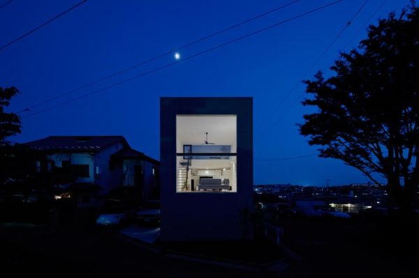 View Of Cube Interesting View Of The Japan Cube House At Night Completed With Glass Walls And Cozy Living Room View Architecture  Modern Simple House In Ecological Building Construction 