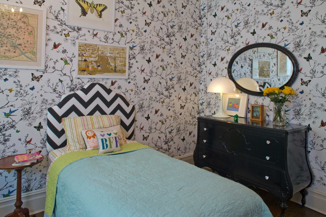 Kids Bedroom Dresser Small Kids Bedroom With Black Dresser Furniture And Vintage Floral And Butterfly Wallpaper Decor Furniture  Simple Contemporary Dresser Using Different Colors 