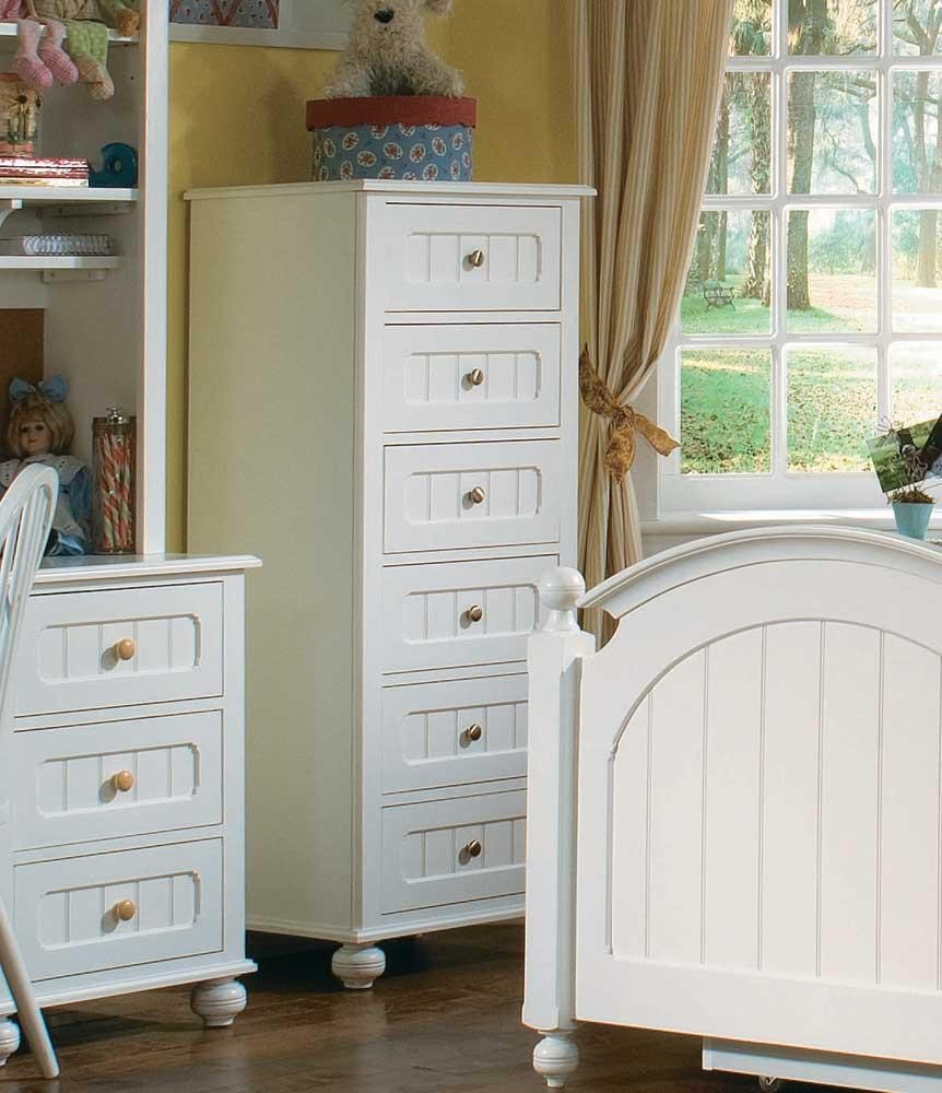 Lingerie Dresser Traditionals White Lingerie Dresser Furniture In Traditionals Furniture  Pretty Lingerie Dresser For Keeping Women’s Secret 