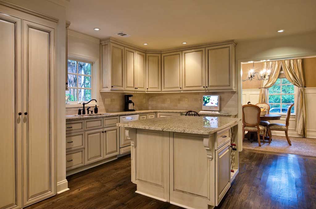 Kitchen Remodel Kitchen Amazing Kitchen Remodel Also Modern Kitchen Cabinet Painting Color Ideas With White Kitchen Countertops Kitchen Some Tips For Kitchen Remodel Ideas