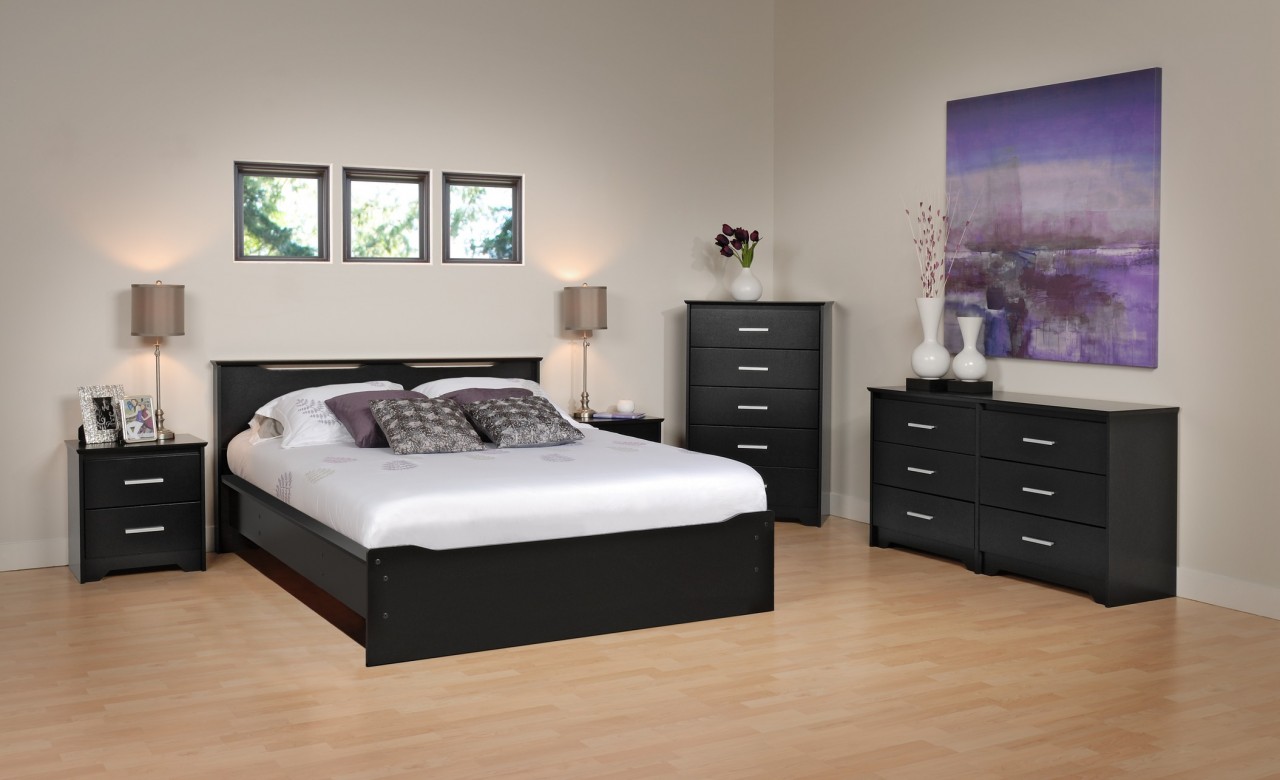 White King With Astonishing White King Bed Matched With Black Bedroom Furniture Of Platform Bed Furnished With Twin Night Lamps On Nightstands And Completed With Drawers Plus Vanity Bedroom Black Bedroom Furniture For The Elegant Sense