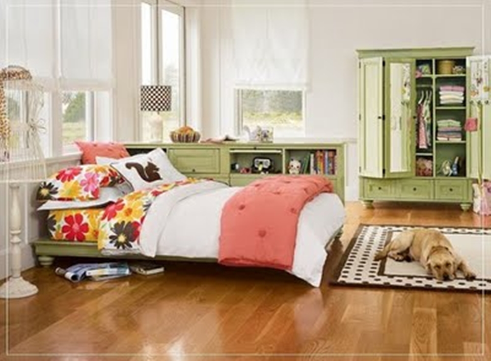 Bedding Sets Teen Beautiful Bedding Sets In Girl Teen Room Decorating Ideas With Vintage Green Closet And Buffet Bedroom Teen Bedroom Decoration With Awesome Look
