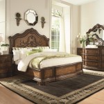 Interior Design Traditional Bedroom Interior Design Using Captivating Wooden Traditional Furniture And Grey Contemporary Area Rugs Design Ideas Interior Design Contemporary Area Rugs With A Patterned Wooly Material To Create A Warm Nuance