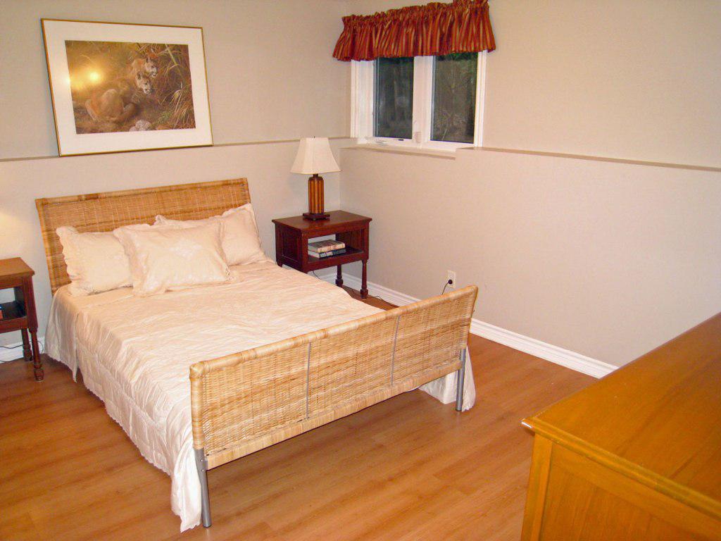 Bedroom Ideas Design Charming Basement Bedroom Ideas With Traditional Design Using Wooden Flooring And Wooden Bed Frame Decoration Ideas Basement Basement Bedroom Ideas For Minimalist Home