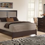 Queen Bedroom Dark Charming Queen Bedroom Sets Applying Dark Brown Color Of Platform Bed Also Vanity And Nightstand Furnished With Night Lamp And Completed With Rug Bedroom Queen Bedroom Sets For The Modern Style