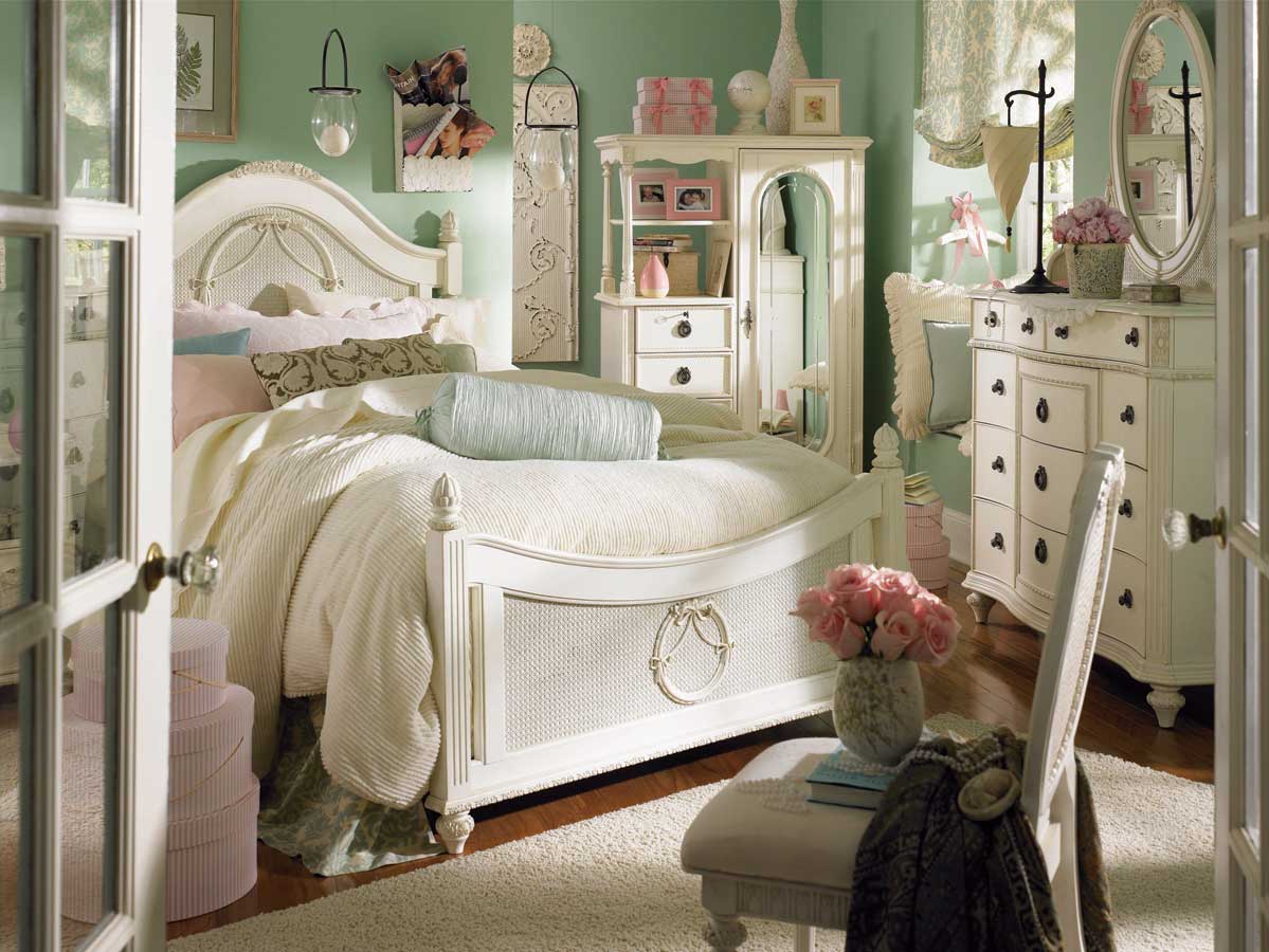 Upholstered Chair Cabinet Comfy Upholstered Chair Or Mirrored Cabinet Door Plus White Bed Frame In Vintage Bedroom Idea Bedroom  Matching The Vintage Bedroom Ideas 