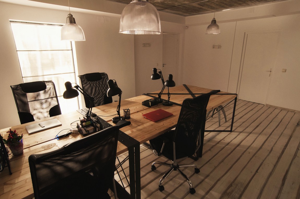 Diy Office Four Cool DIY Office Desk With Four Gothic Swivel Chairs Under Suspended Lamps At Attic Area Office DIY Office Desk For More Personalized Room Settings