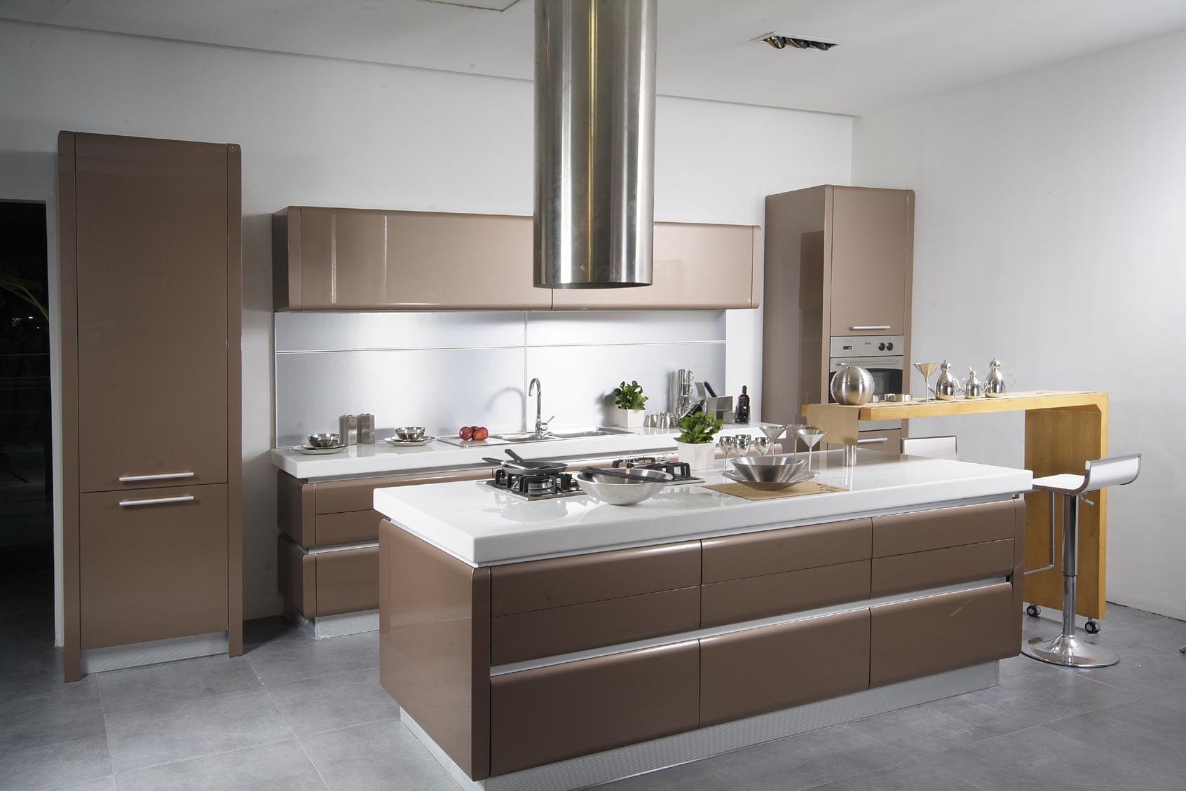 Modern Small Ideas Cool Modern Small Kitchen Design Ideas With Kitchen Island Equipped With Range And Countertop Completed With Cupboard Furnished With Sink And Oven Kitchen Captivating Small Kitchen Design Focus On Family And Functionality