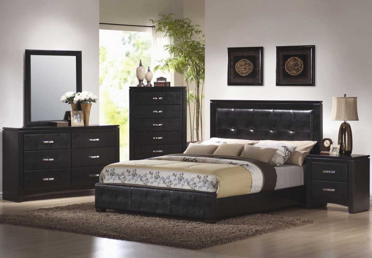 On The Bedroom Easy On The Eye Master Bedroom Ideas With Dark Furniture For Small Houses Designs And Natural Dark Wooden Bed Frame Idea Also Adorable Beige Fur Rug Plus Classic Dark Wooden Bedside Table Ideas Bedroom Master Bedroom Ideas: Considering The Aspects