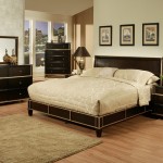 Queen Bedroom Twin Enchanting Queen Bedroom Sets With Twin Nightstand Completed By Double Night Lamps And Furnished With Rug Plus Mirror And Chandelier On Vanity Table Bedroom Queen Bedroom Sets For The Modern Style
