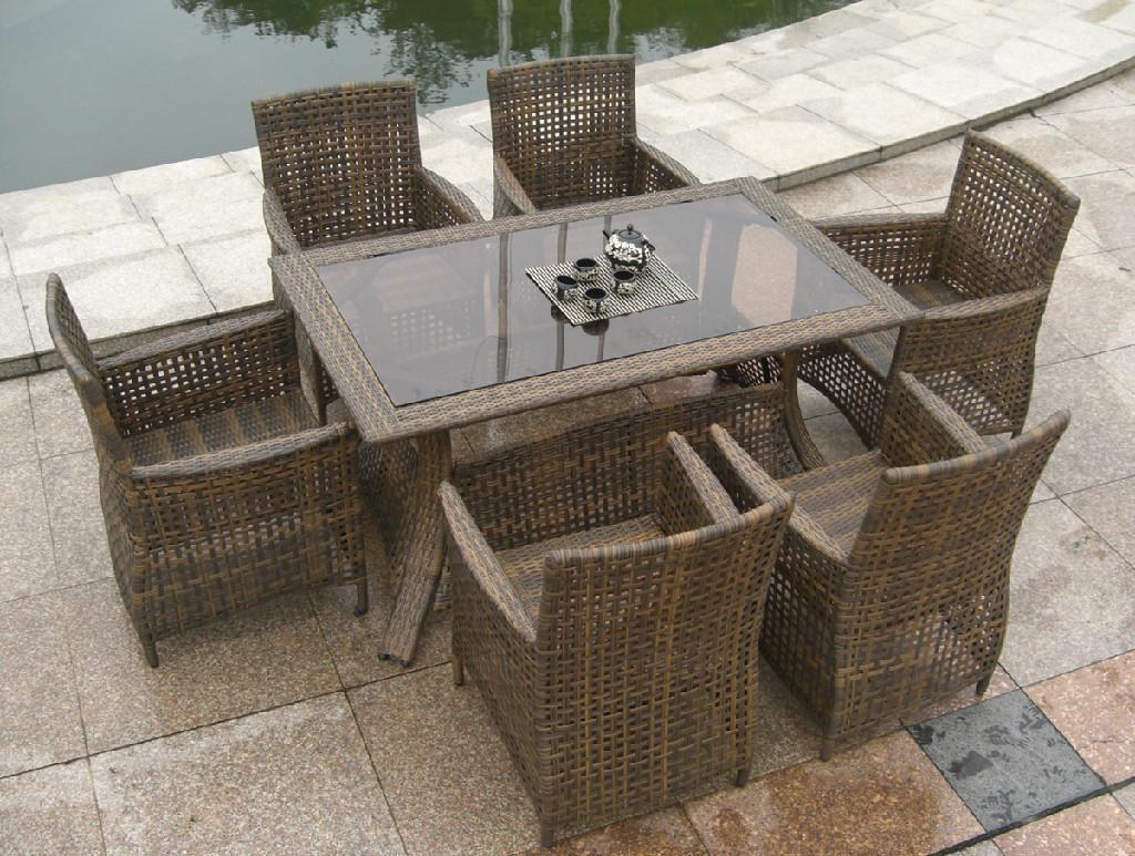 Outdoor Floor Contemporary Fabulous Outdoor Floor Tile Feat Contemporary Wicker Dining Room Chairs Plus Rectangular Glass Top Table Idea Furniture  Comfortable Wicker Dining Chair To Have A Delightful Dinner 