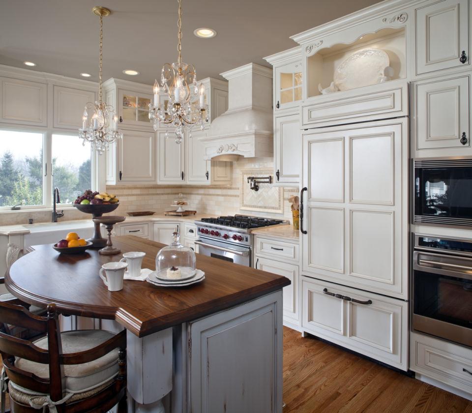 Twin Chandeliers Island Nice Twin Chandeliers Plus Curved Island Table Idea Feat White Wood Cabinets On Contemporary Kitchen Collection Kitchen Luxury Kitchen Bath Decoration With Gorgeous Collection Style