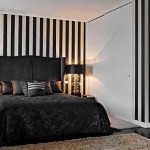 Wall Model And Streaky Wall Model For Black And White Bedroom With Elegant Double Bed Between Table Lamp Bedroom Black And White Bedroom Design For Welcoming Nuance