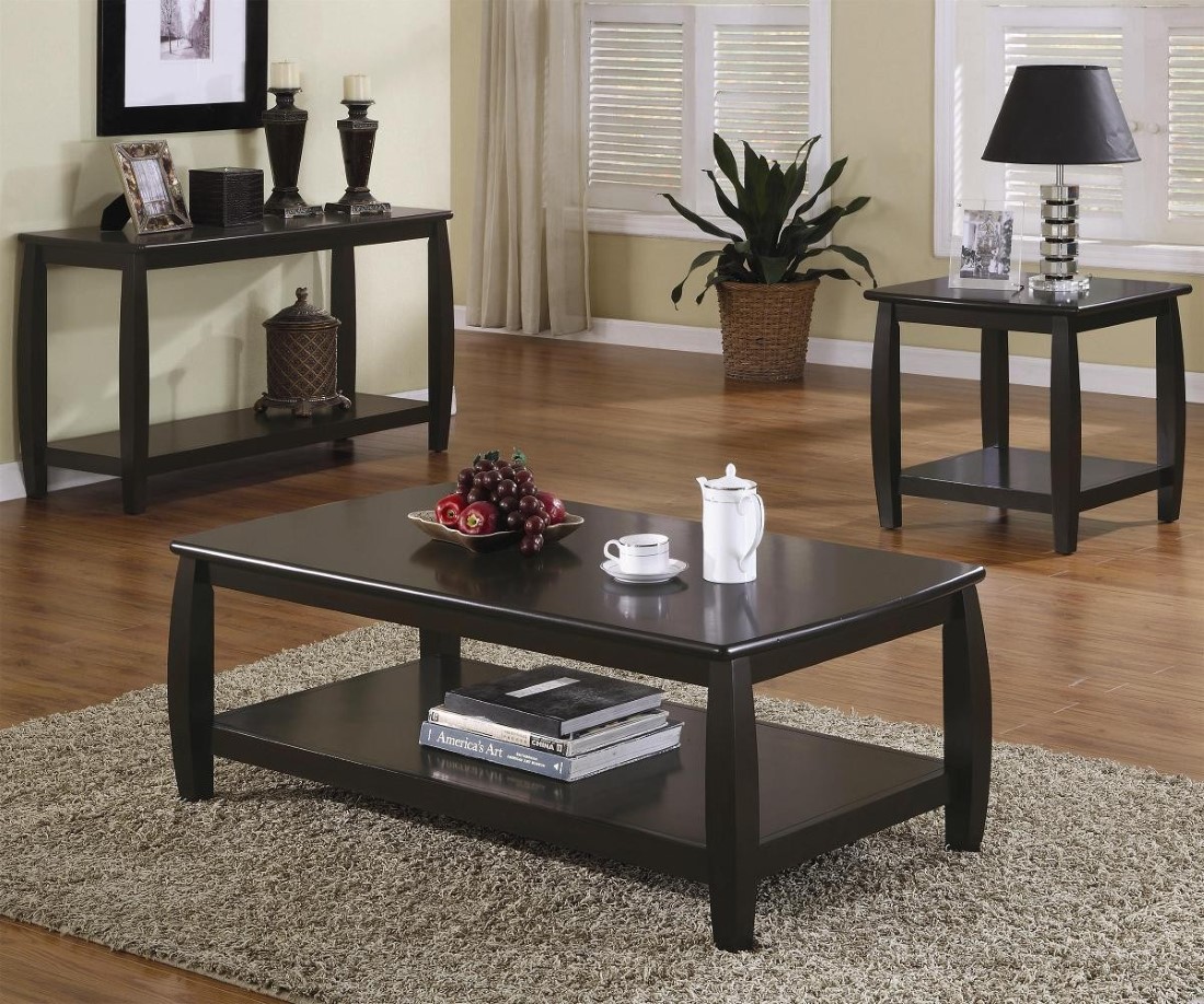 Living Room Black Stunning Living Room Design With Black Coffee Table And Rectangular Rug Ideas Above Laminate Wooden Floors Furniture 29 Small Coffee Table For Awesome Living Room Appearance