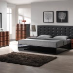 Wall Decor Cool Tree Wall Decor Idea Also Cool Rectangular Rug Plus Elegant King Size Bedroom Set Design Bedroom 10 Mesmerizing King Size Bedroom Sets That Make You Lazy To Get Up