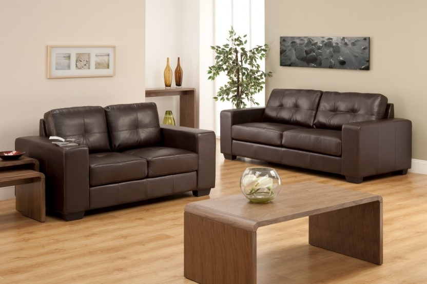 Brown Tufted Design Trendy Brown Tufted Leather Couch Design Plus Minimalist Coffee Table And Bamboo Floor Living Room Idea Furniture  Brown Leather Couch Is Ready To Turn You Classic 