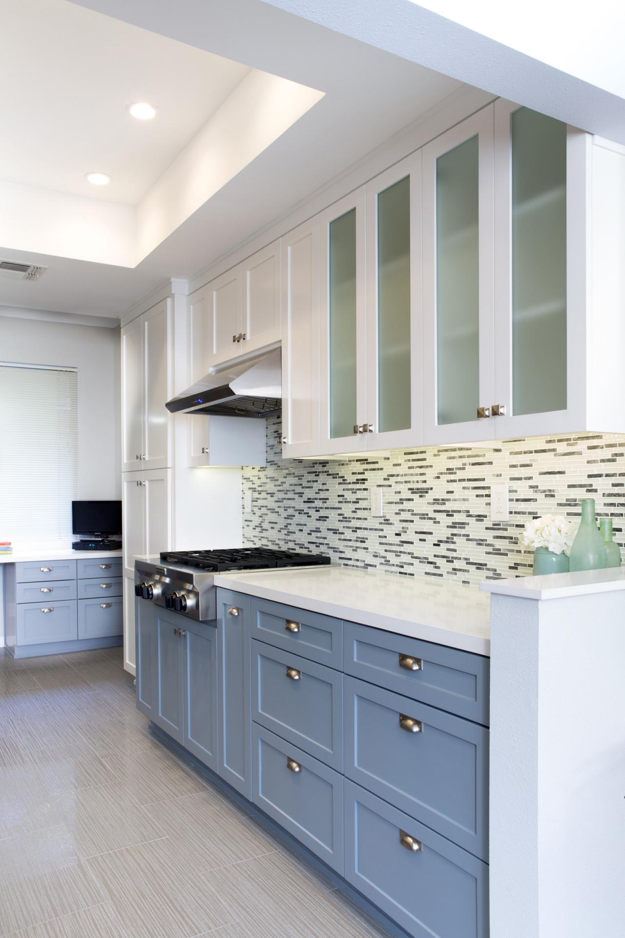 Tone Kitchen In Two Tone Kitchen Cabinets Design In White Color Ideas Using Contemporary Style Completed With Mosaic Kitchen Backsplash Design Kitchen Two Toned Kitchen Cabinets As Contemporary Inspiration Kitchen Design