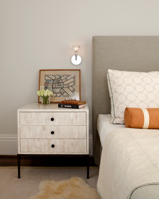 Dresser Furniture Shaped Bedroom Dresser Furniture With Small Shaped Made From Wooden Material Bedroom Simple Bedroom Dresser To Decorating Bedroom