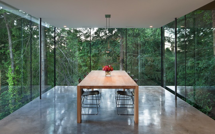 Design Of In Naturally Design Of Dining Area In Russet Splyce Design With Glass Wall Appearing Green Vegetations Outside The House Exterior Magnificent Open Wall Home Design Implementing Elegant Style